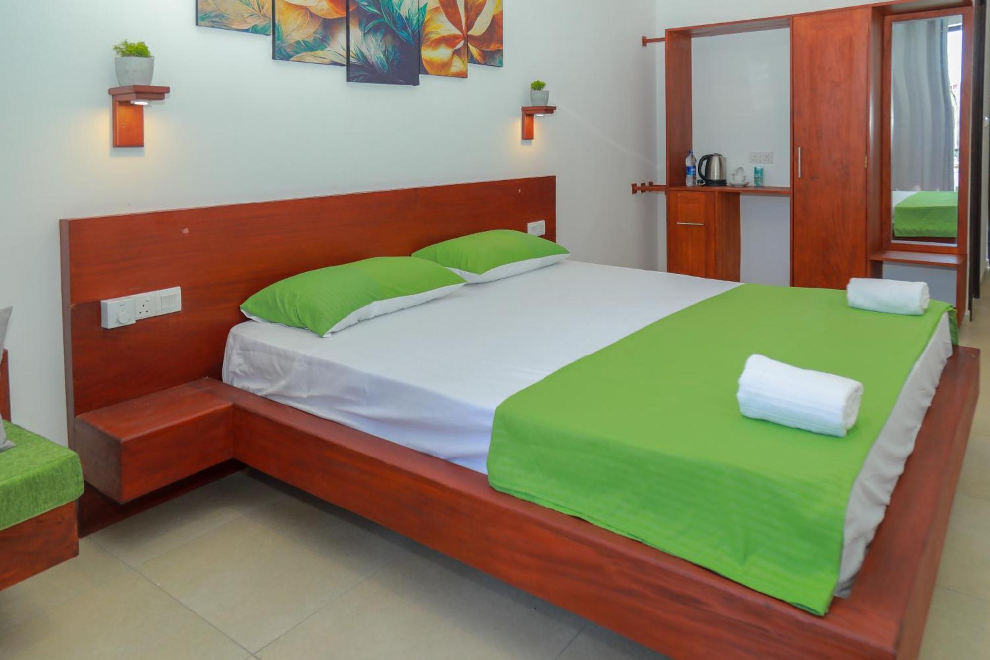 Traveller'S Hotel Hikkaduwa Eksteriør bilde
