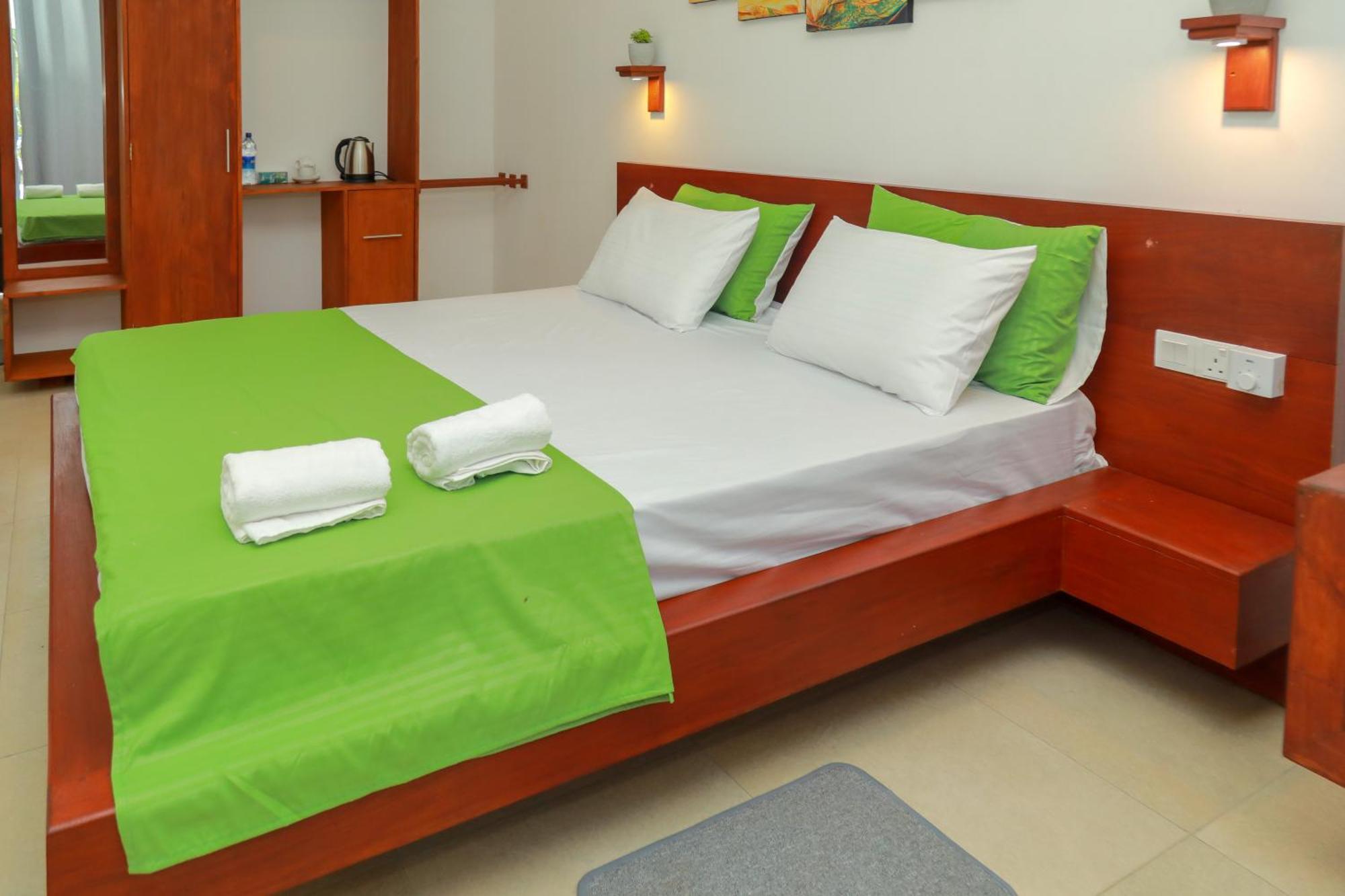 Traveller'S Hotel Hikkaduwa Eksteriør bilde