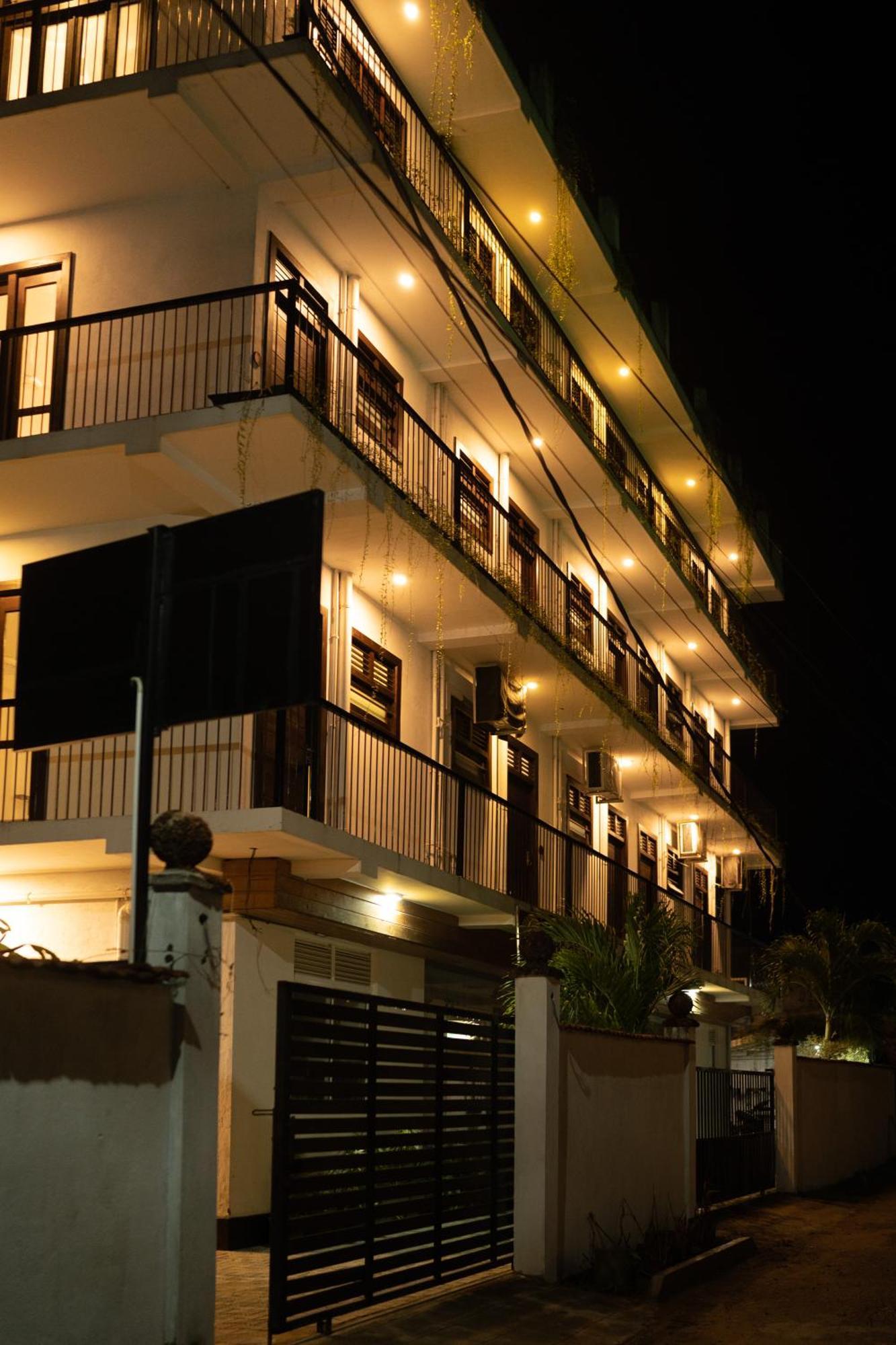 Traveller'S Hotel Hikkaduwa Eksteriør bilde